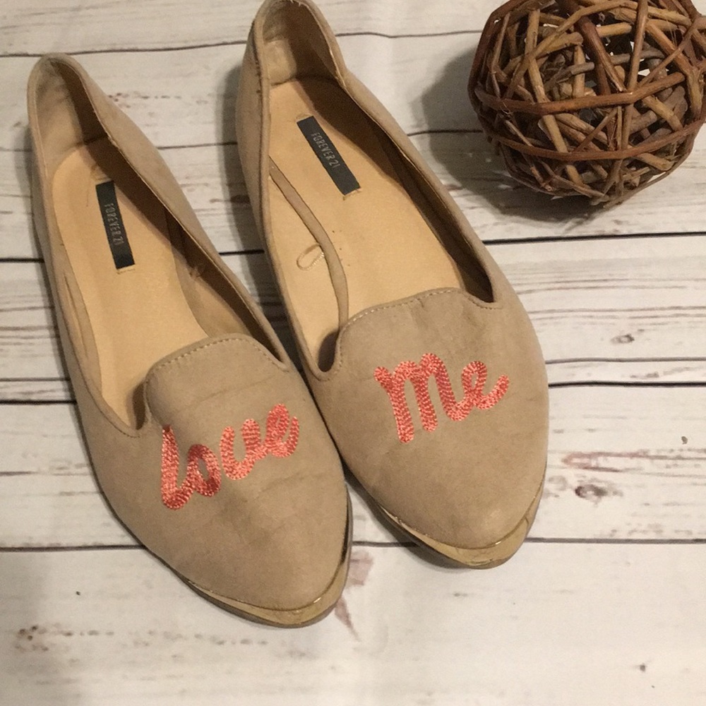 FOREVER 21 | Love Me Flats